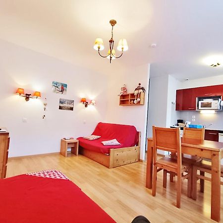 Le Bouquetin, Studio, Centre Luchon, Wifi, Casier A Skis, Ascenseur, 3 Personnes Bagnères-de-Luchon Exterior foto